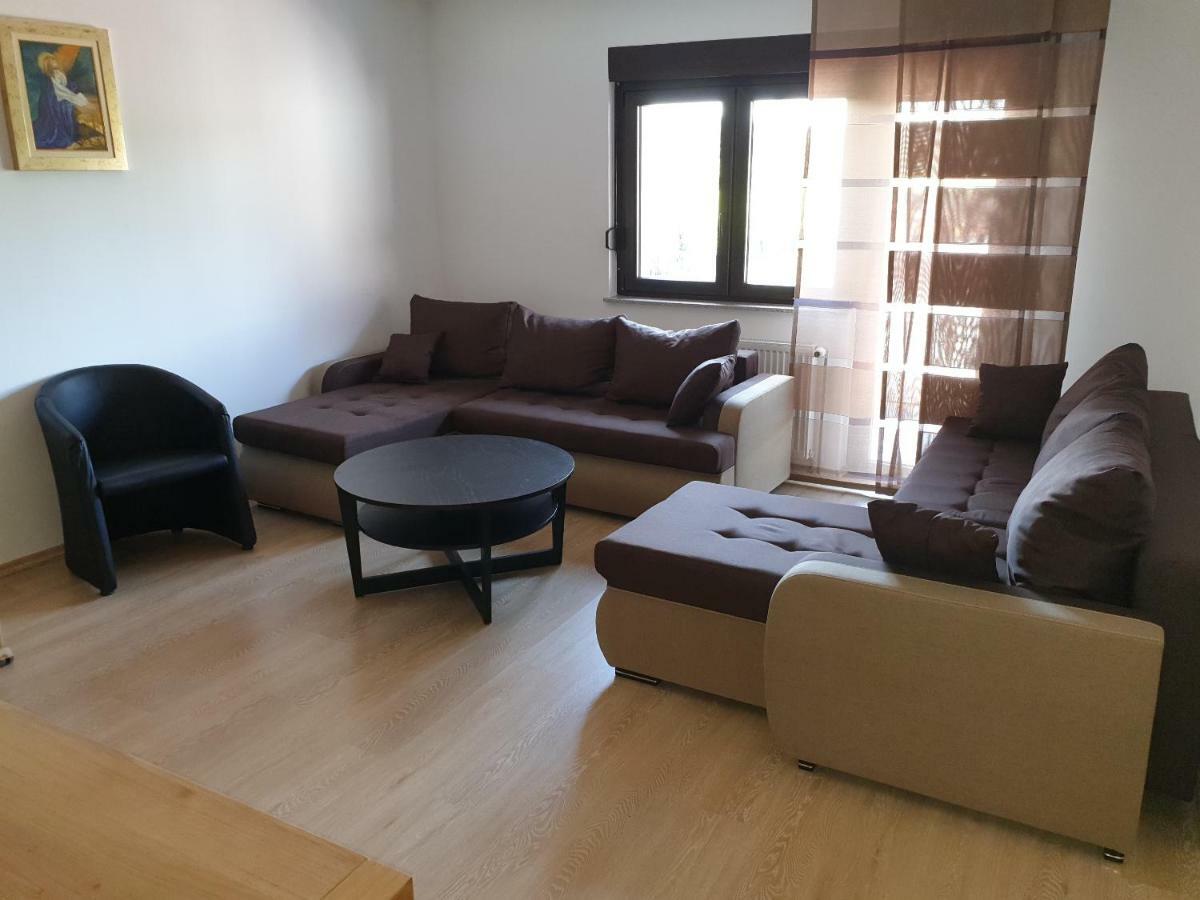 Apartman Max 2 Biskupec Zelinski Εξωτερικό φωτογραφία